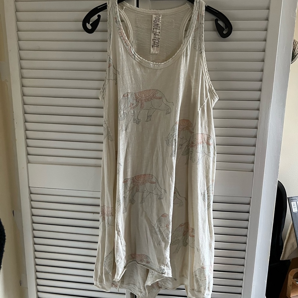 🐘Magnolia Pearl Paz tank Tumbi Elephant Print rare🐘
